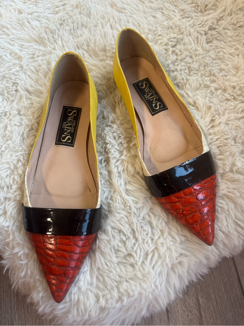 Vintage Atelier Swains 1983 Handcrafted Brazilian Colorblock Leather Flats.